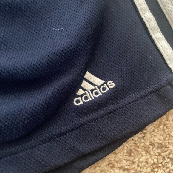 XL Adidas Athletic Shorts - Picture 2 of 3